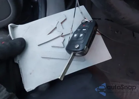 2015 Chevrolet Malibu 1Fl из США, поврежденный, VIN 1G11A5SL4FF117794